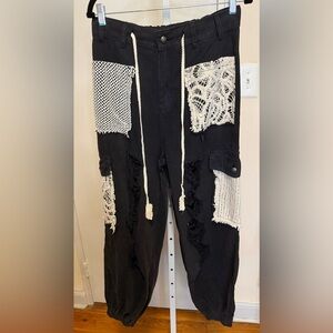 POL Floral Patch Washed Textured Twill Womens Pants Crochet Patch